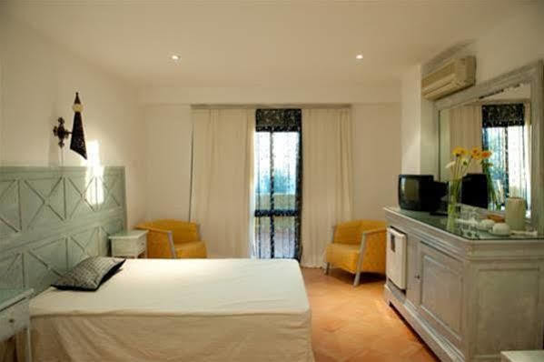 Valmar Villas - Happy Holidays (Adults Only) Lagos Dış mekan fotoğraf